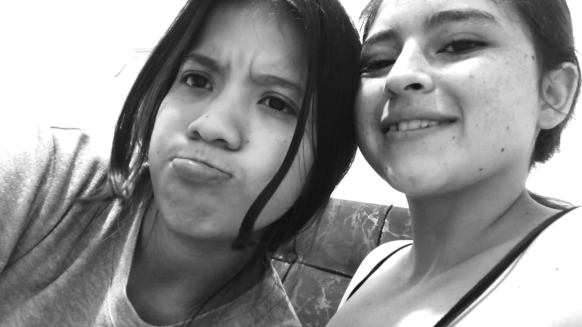 ❤️– Vilu_and_Xuxi_ kameramodell videója