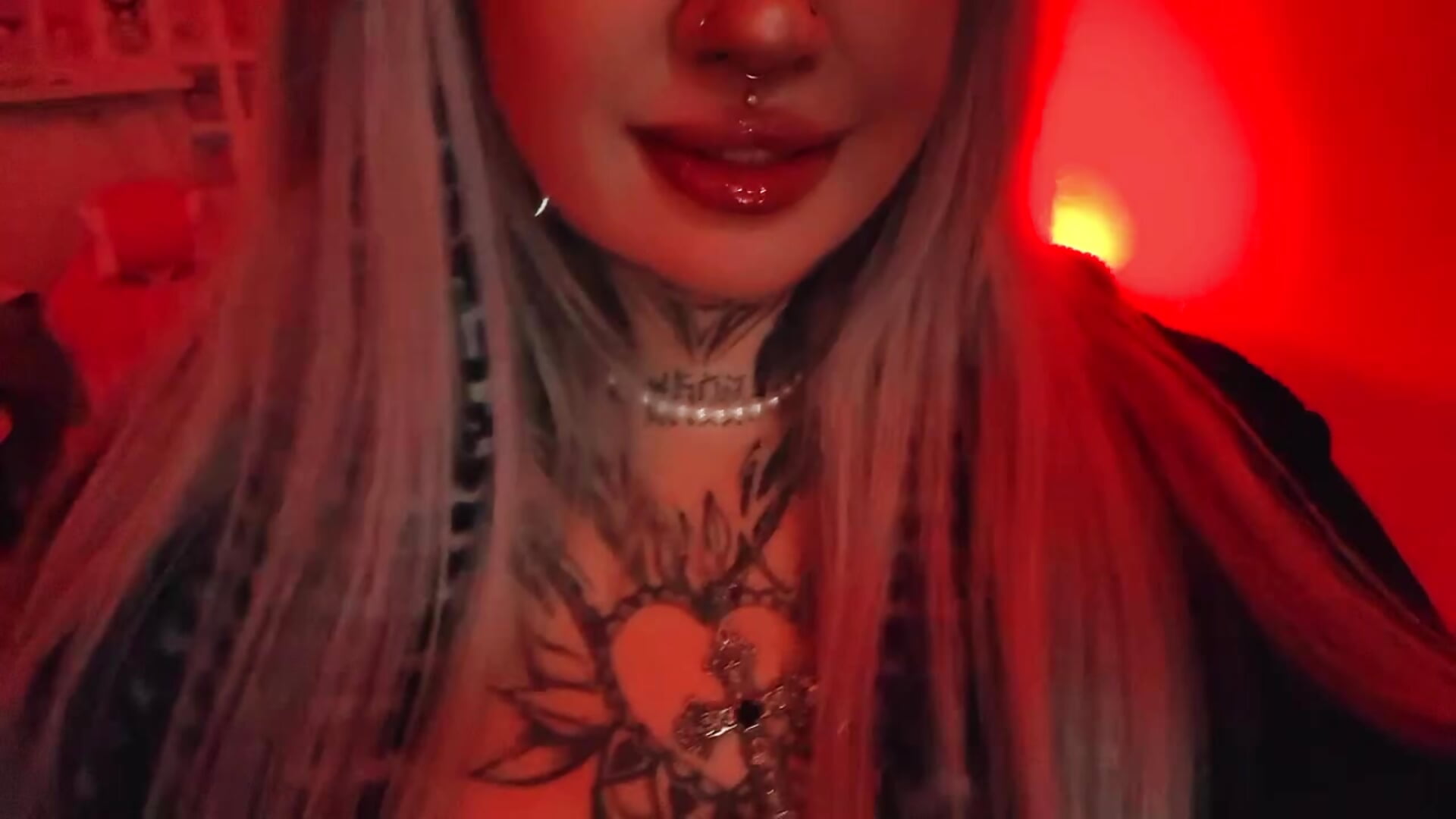 💕 – video af Chiibi cam-model