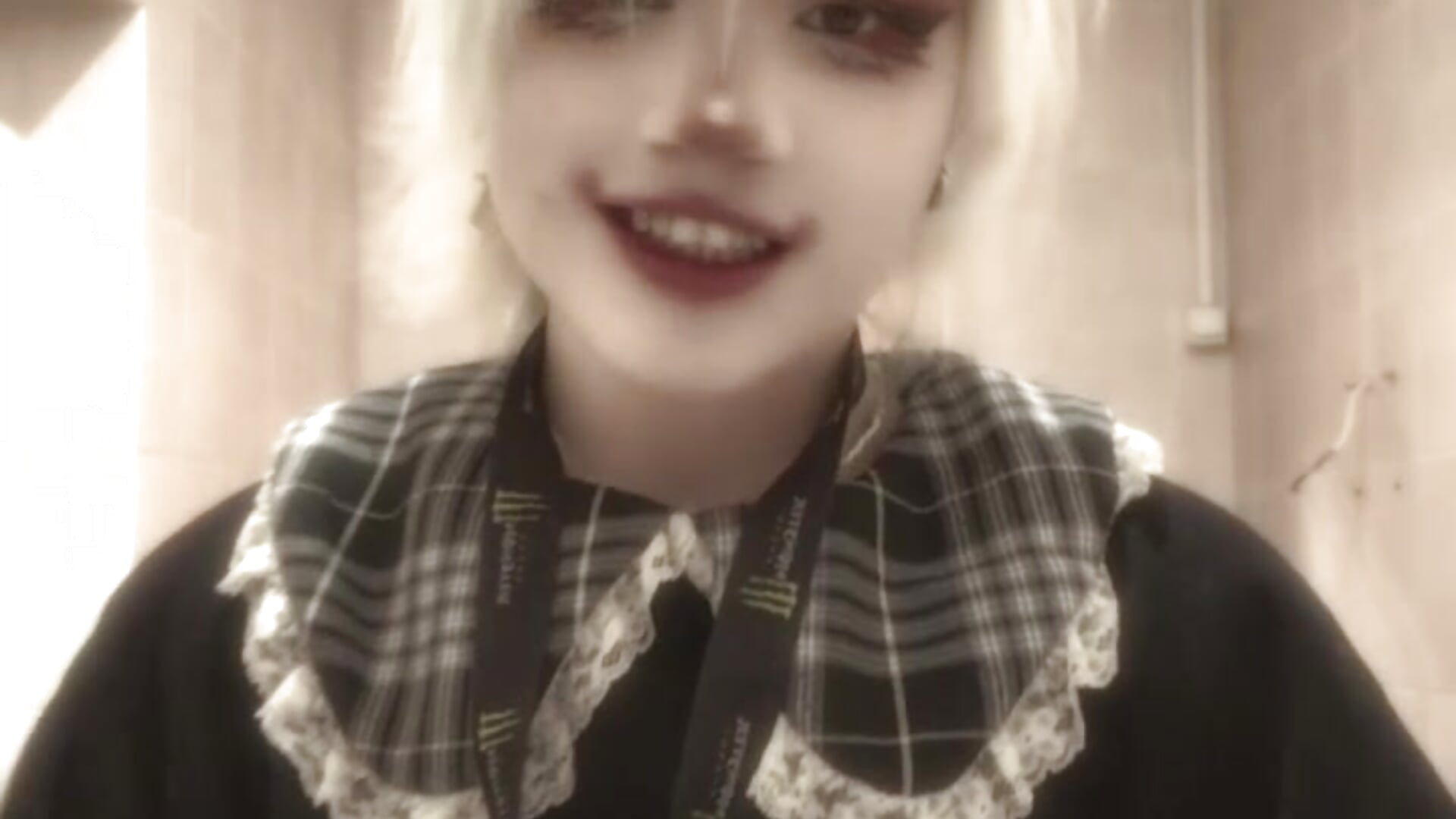 (* ^ ω ^) - video di KathernSaulters modella di cam