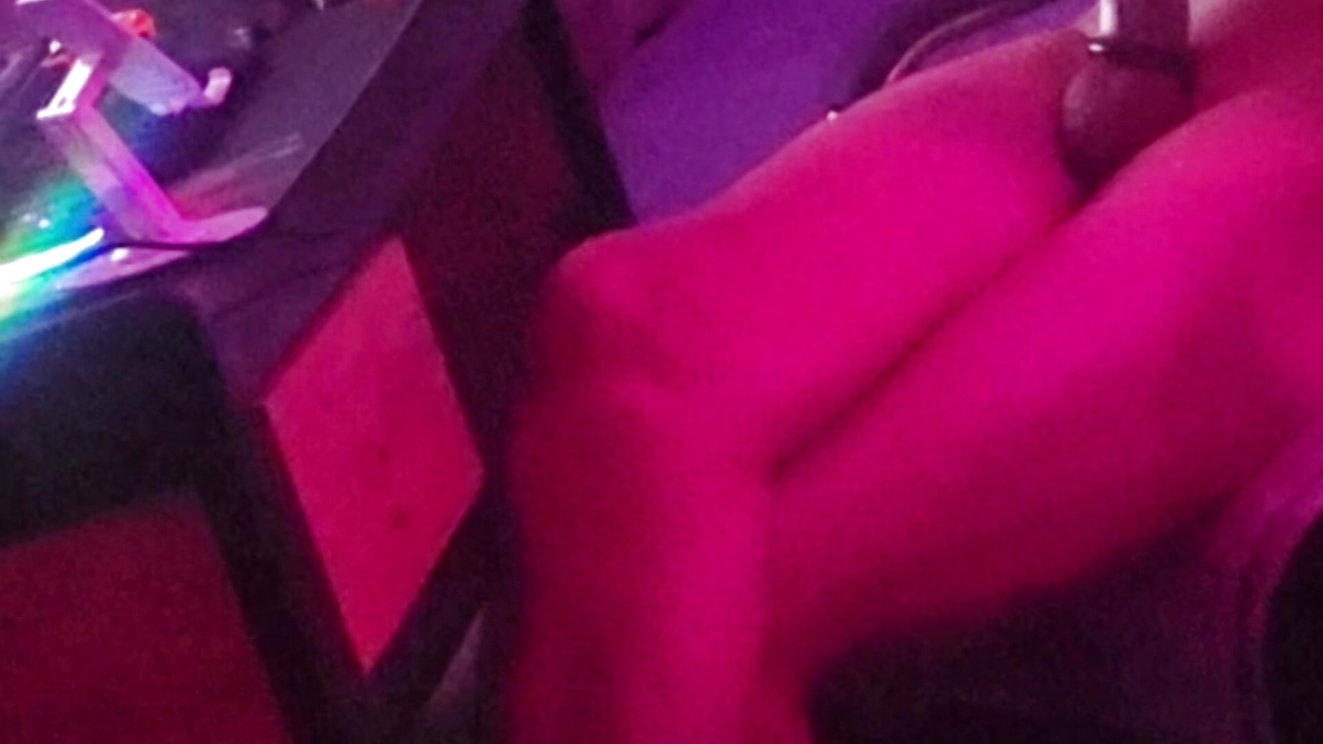 Big Dick - Tall_musty adlı kamera modelinin videosu