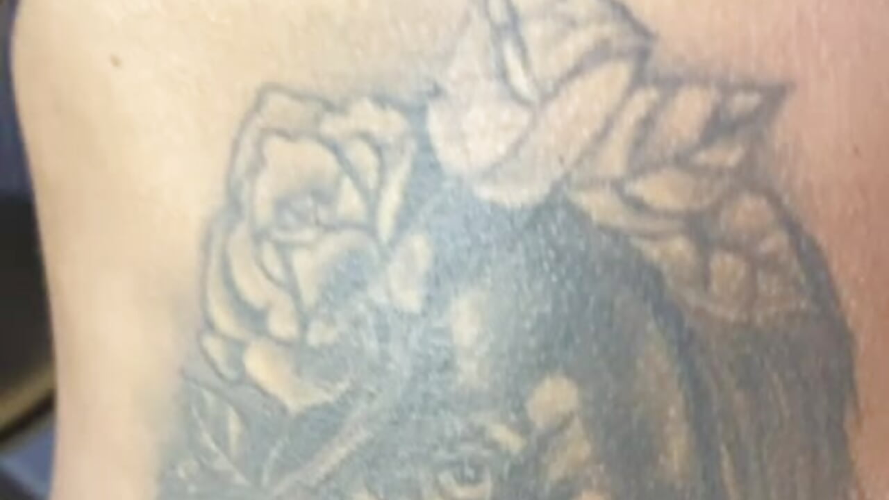 TATTOO😈😈 - video av Alahia_Betancurr cam-modell