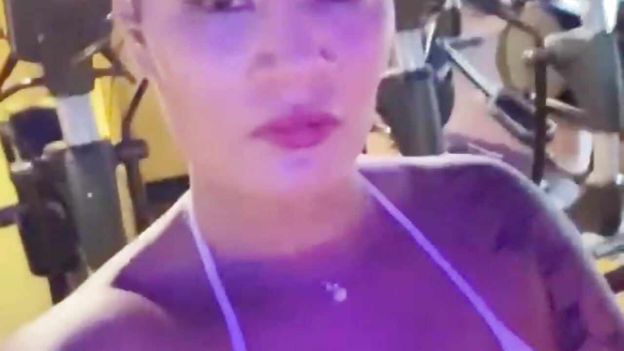 😇😇 - Video von emilycat777_ Cam-Model