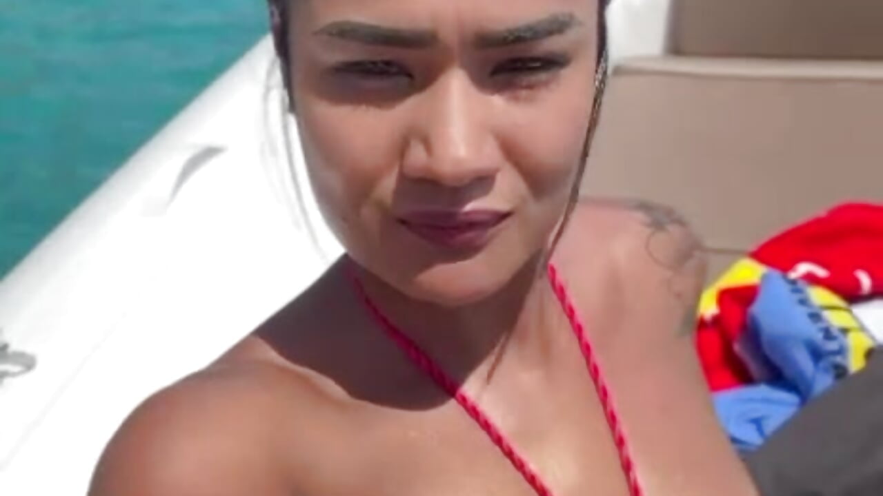 happy🥰 - video by emilycat777_ cam model