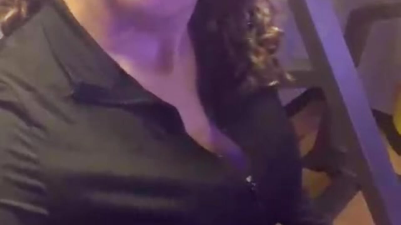 Gym – video od webkamerové modelky Isabelle_Sara