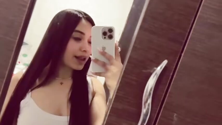 Kiss - vídeo de la modelo de cam Veronica_355