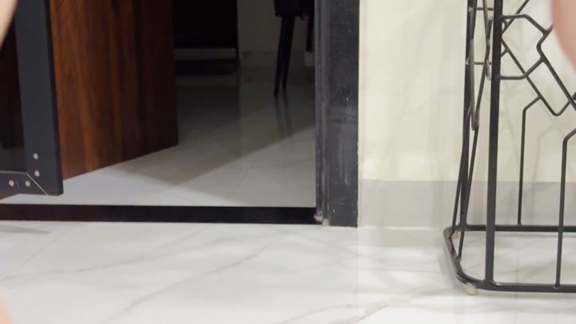 Creamy leaking from my ass - video by Sissy_Dresser cam model