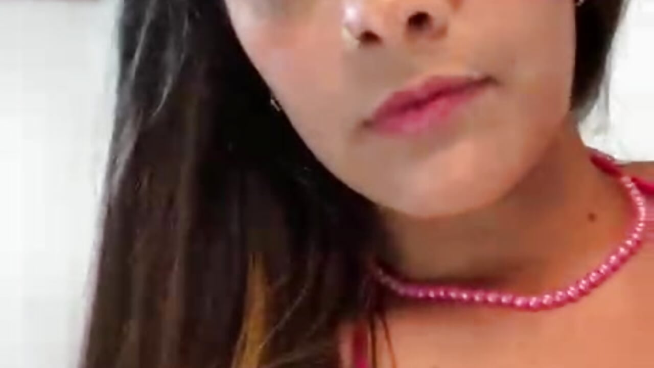 See my body 😋😋 - ক্যাম মডেল emassquirt29-এর ভিডিও