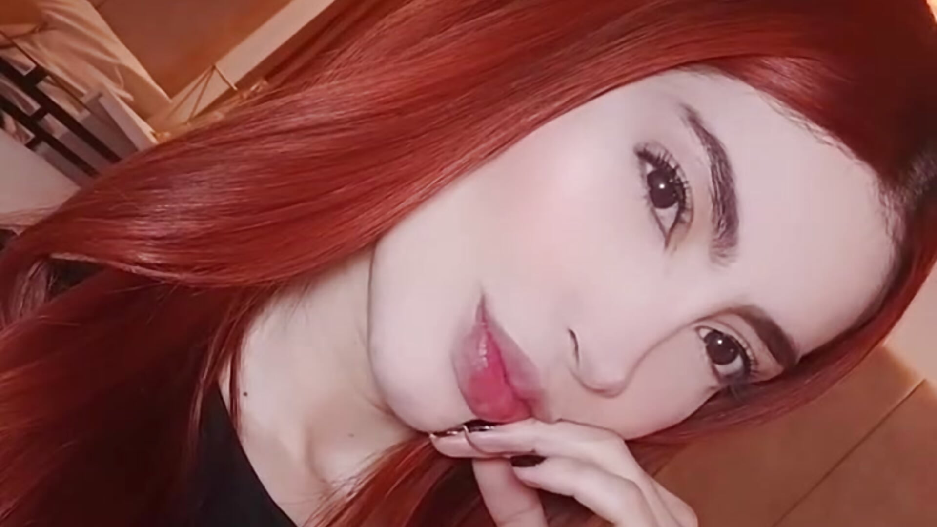 1000434049 - Video von _Laura_saenz1 Cam-Model