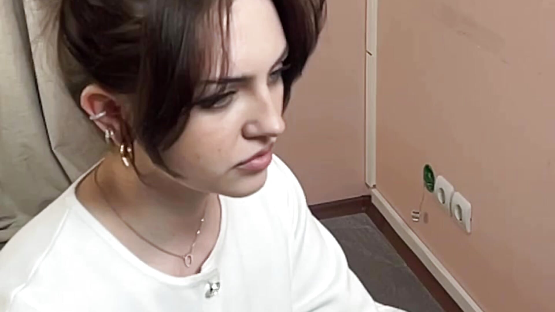 Setting up my first day stream 😁 - βίντεο μοντέλου MaudeBurbage