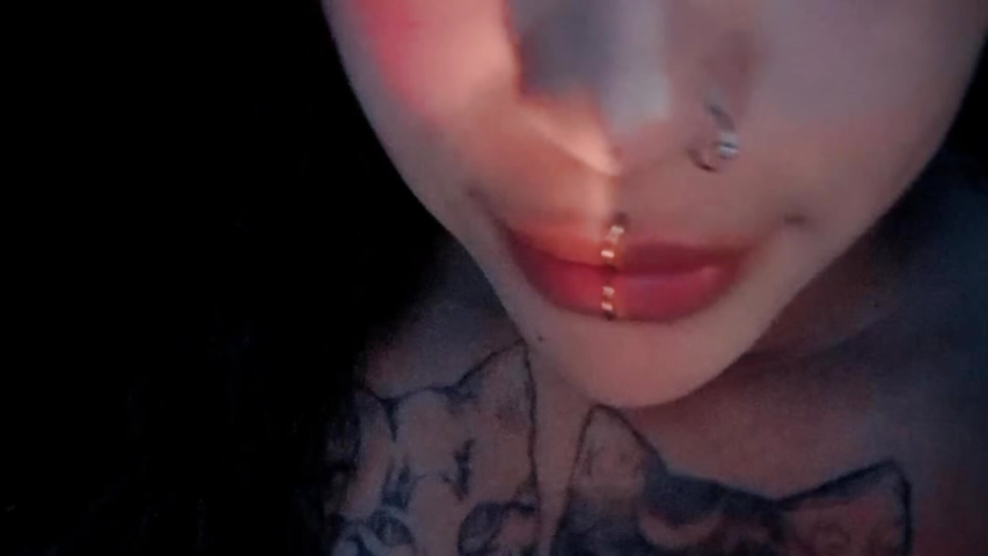 Take my lips - video van GingerLara cam-model