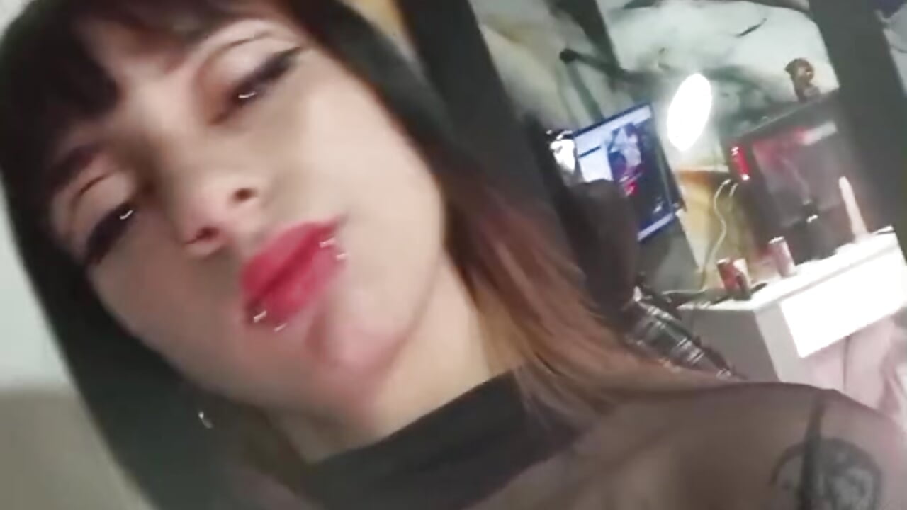 Me 😍 - video van _weird_sativa cam-model