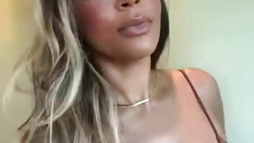 me – video od webkamerové modelky Megan_Wooods