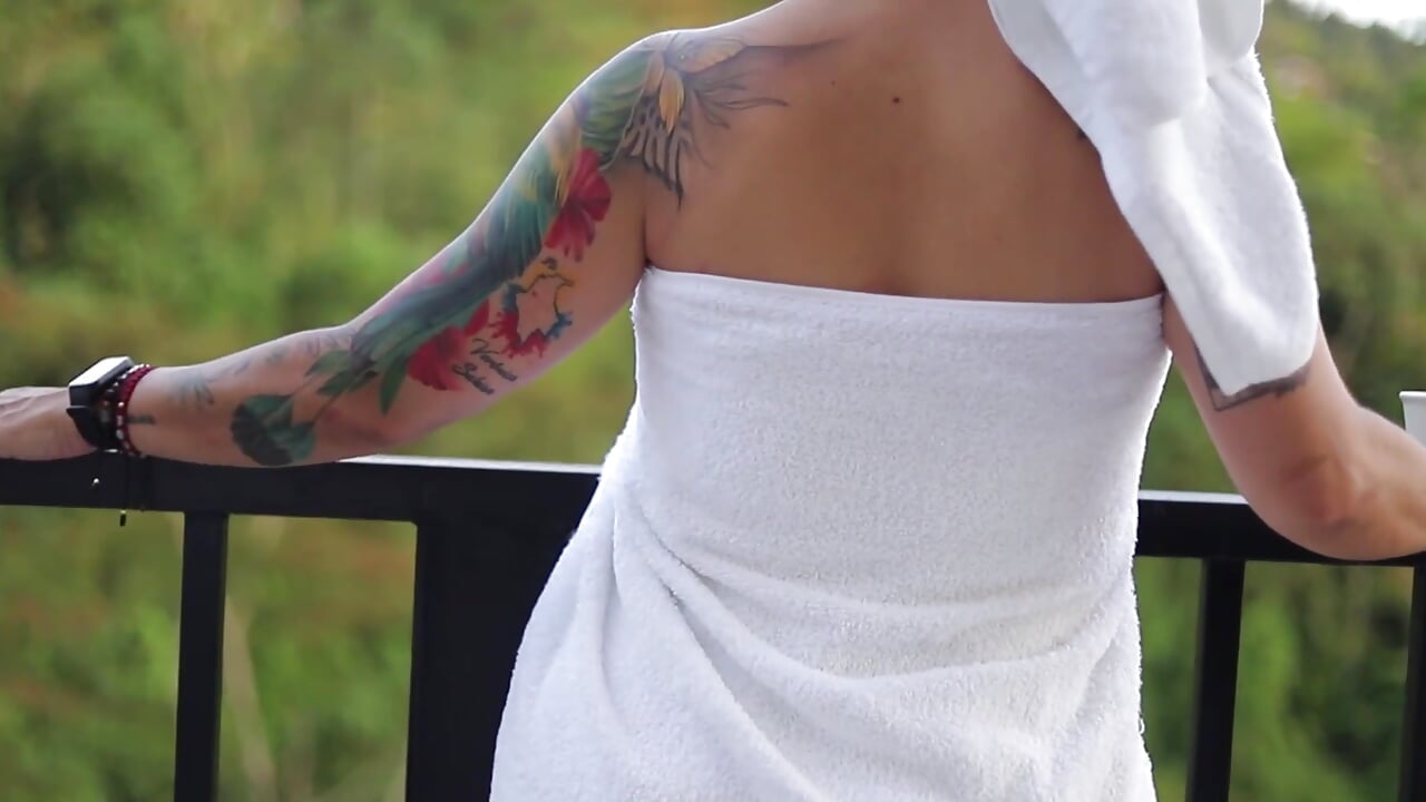 🌙 Elegance with a sinful touch. - violet_scott_主播的视频