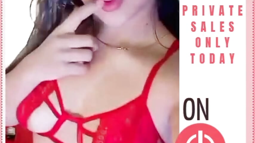 Y si jugamos solitos en mi cuarto? - clip cu MariyaNovakie model videochat