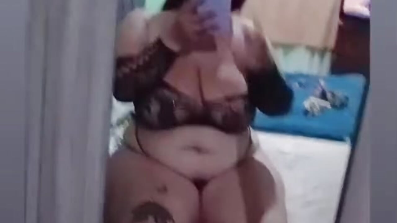 Do you like my body? - video by cristinegp cam model