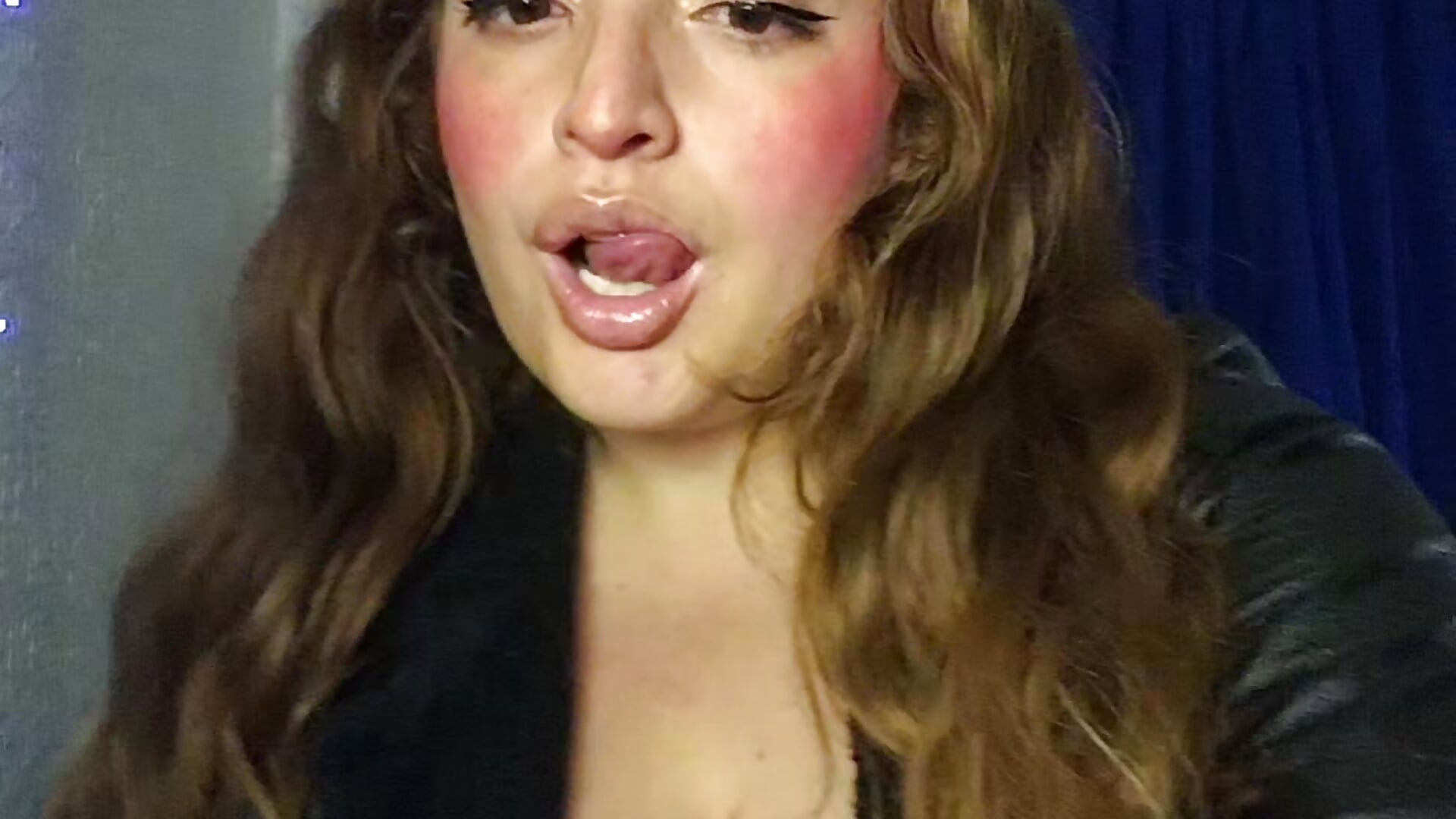 1000184334 - วิดีโอโดย Deimoonblack26 โมเดลแคม