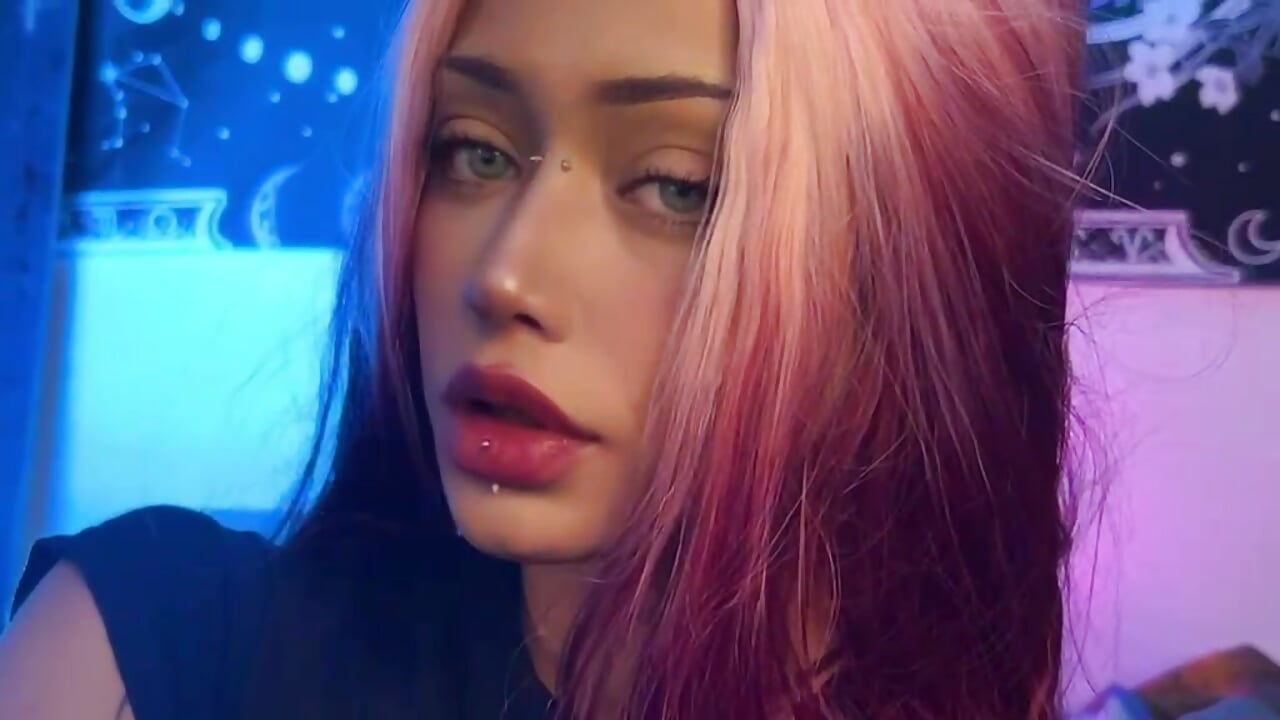 Cam<3 - Ivy_Byte主播的视频