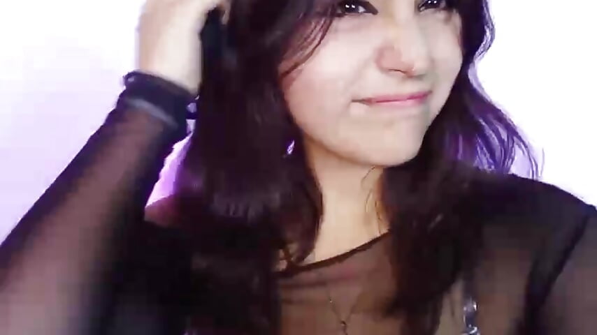 My perfect face 😘🌸 - vidéo du modèle de showcams Honeyplay_