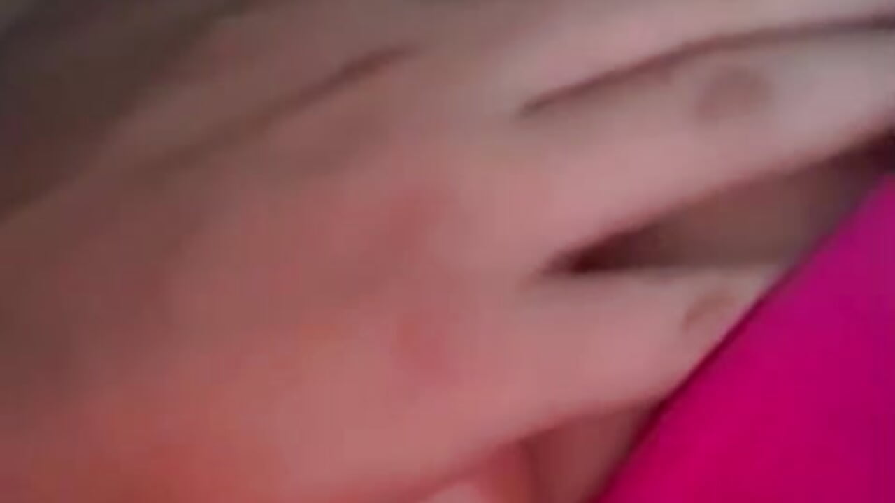 With you, every kiss feels like the first – видео вебкам-модели JuaNiCOL