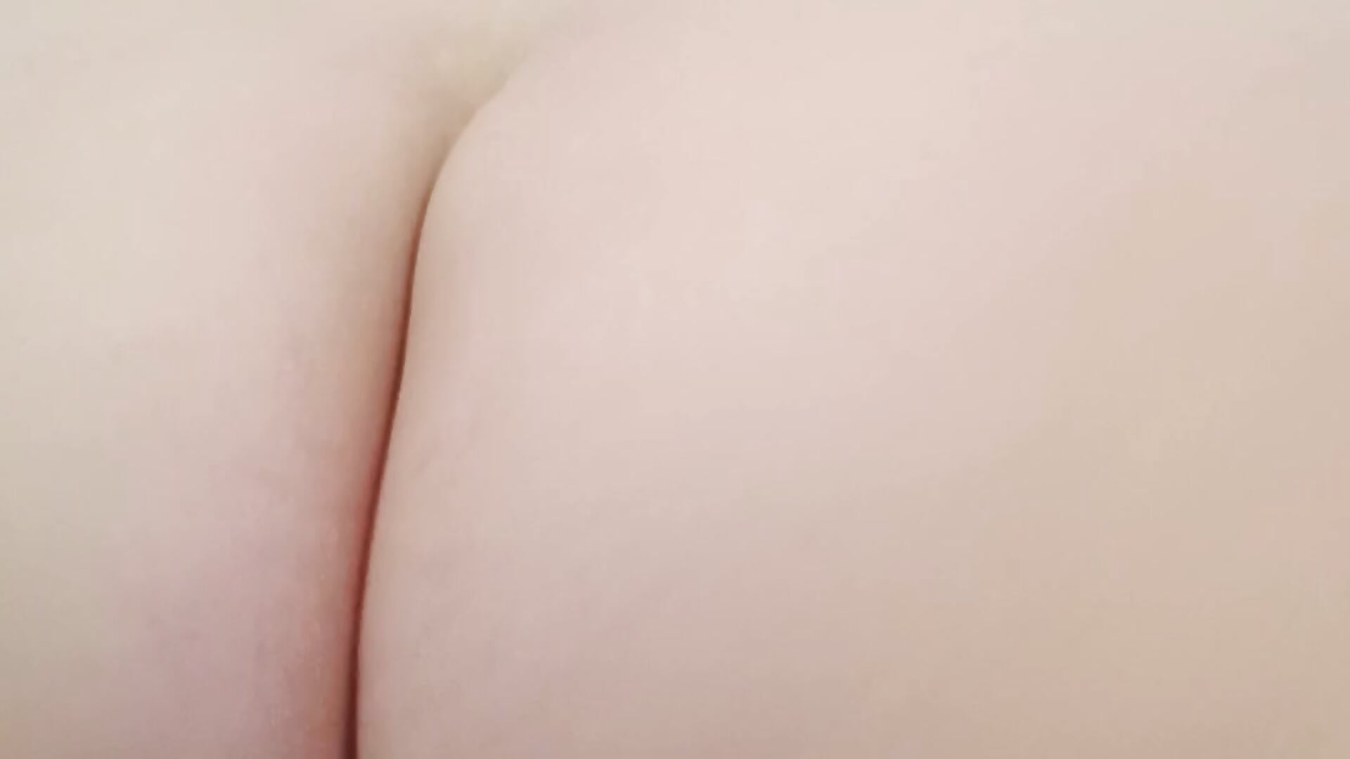 Hoy ass - video by sari237 cam model