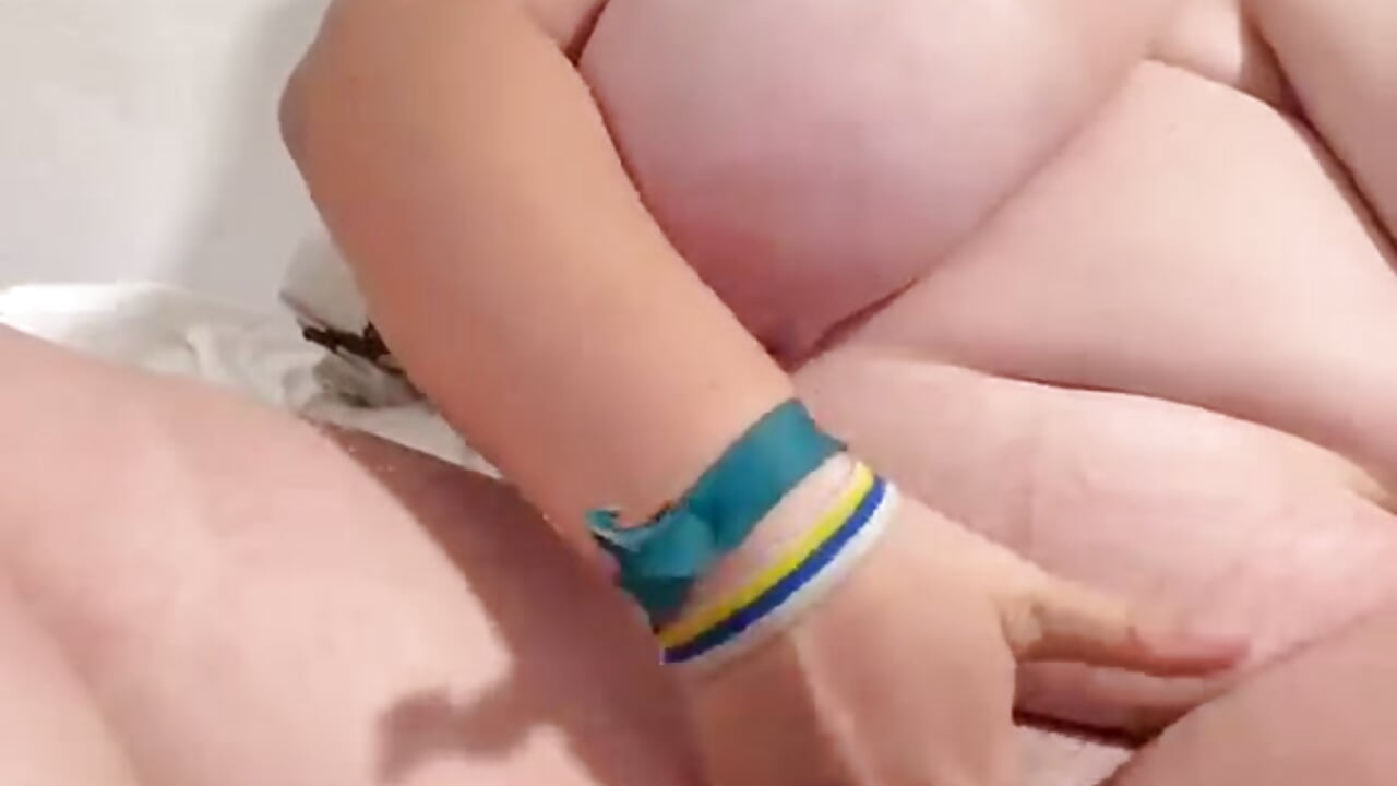 Rica masturbación 🤤 - sari237 adlı kamera modelinin videosu