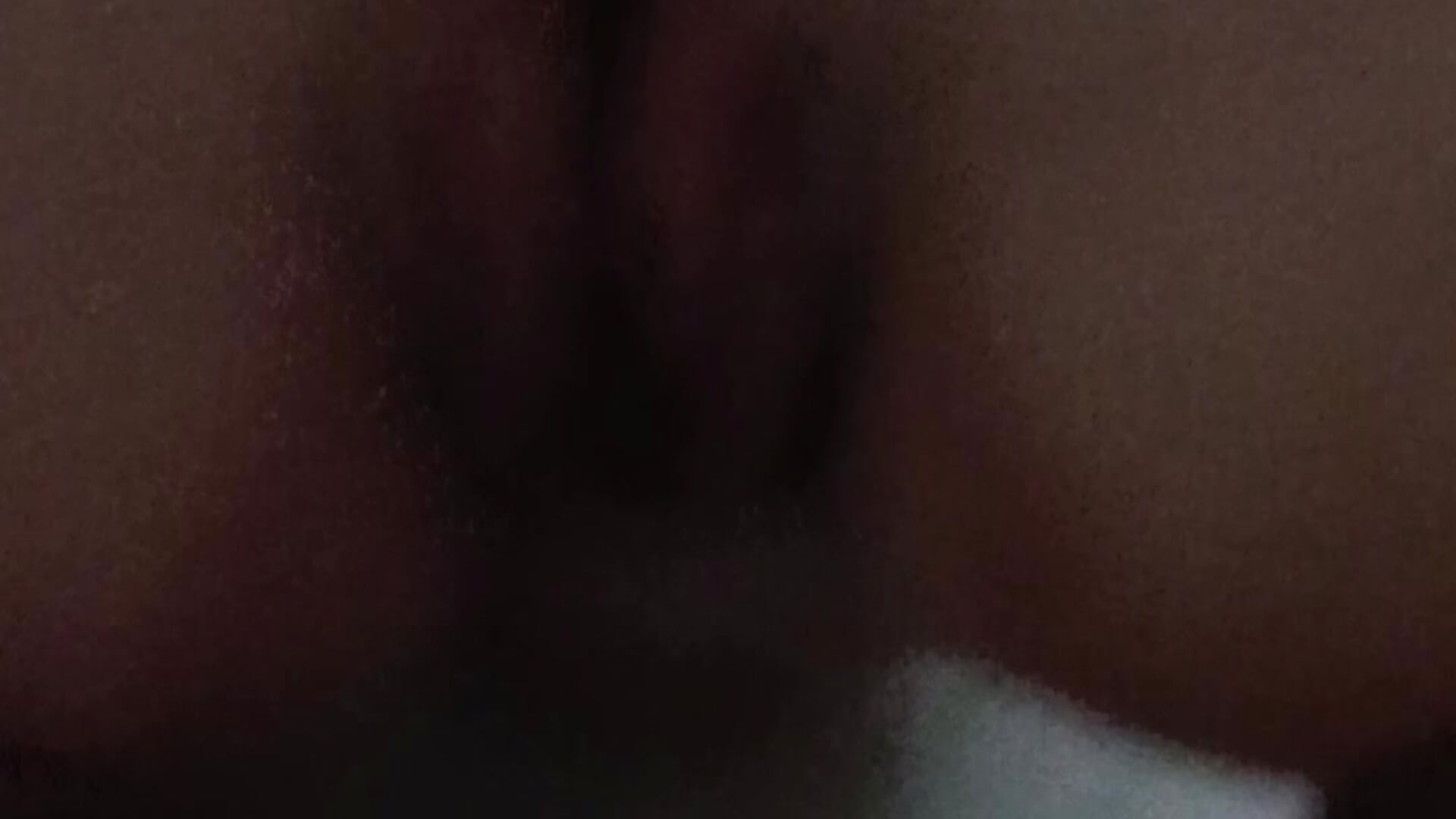 Ricoo - vidéo du modèle de showcams sari237