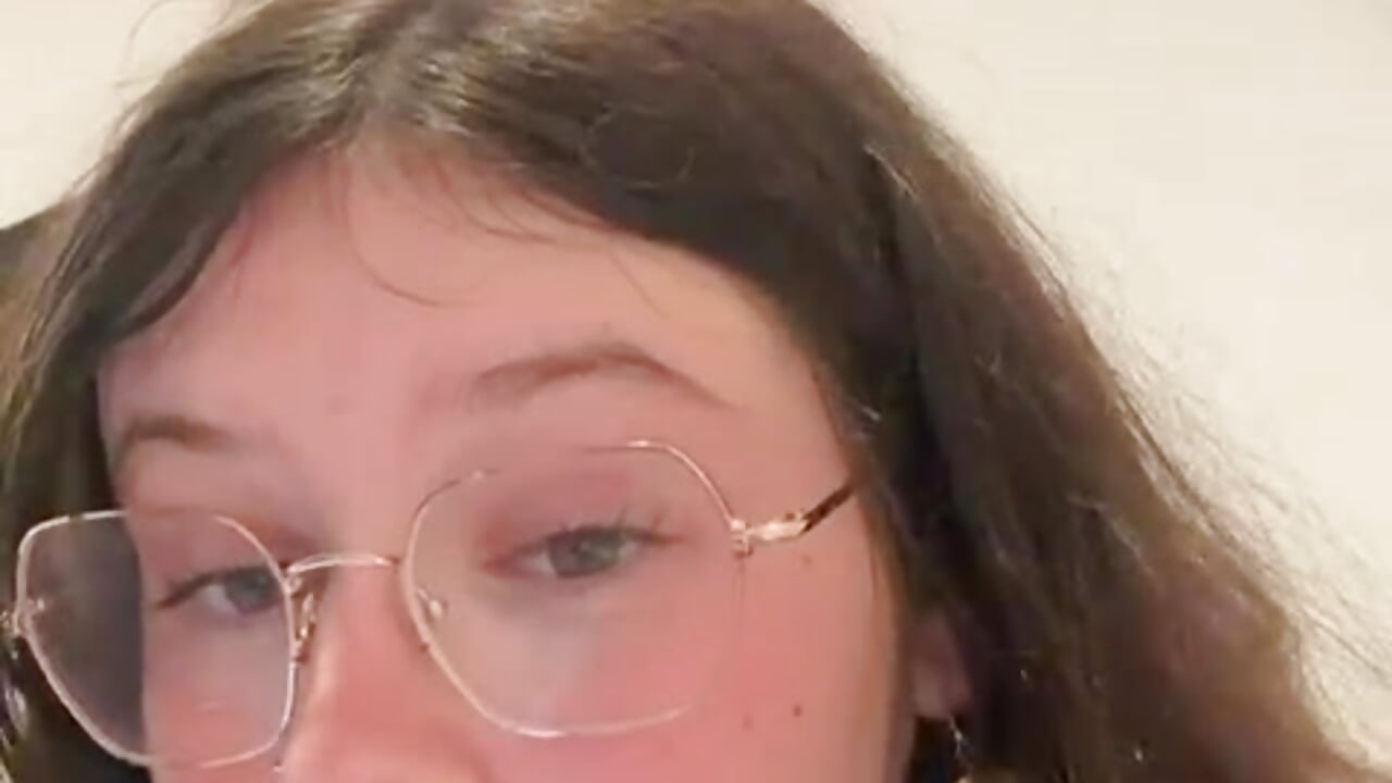 1000001432 - video by sari237 cam model