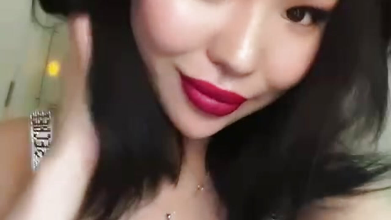 IMG_9405 - clip cu SakuraLen model videochat