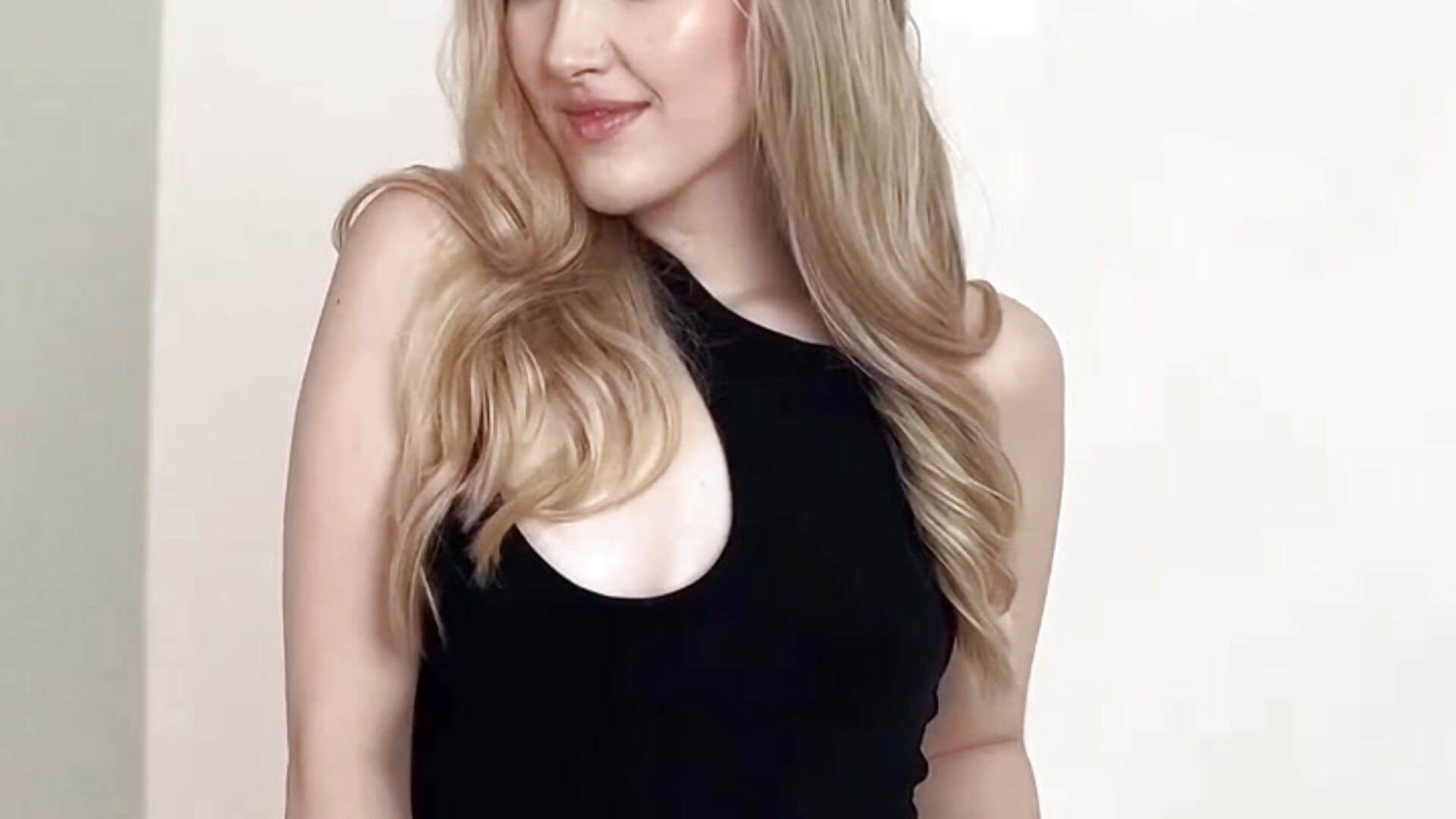 backstage - vídeo de la modelo de cam SupakuChan