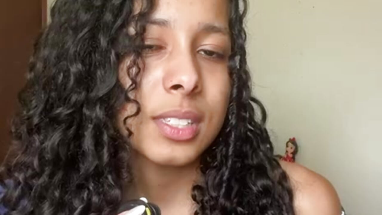 Me - วิดีโอโดย KayleenStoyanoff โมเดลแคม