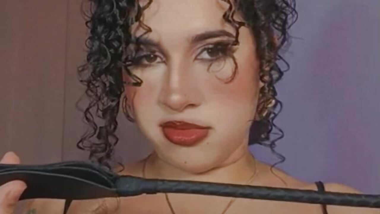 Obey - video van DIVINANGELA cam-model