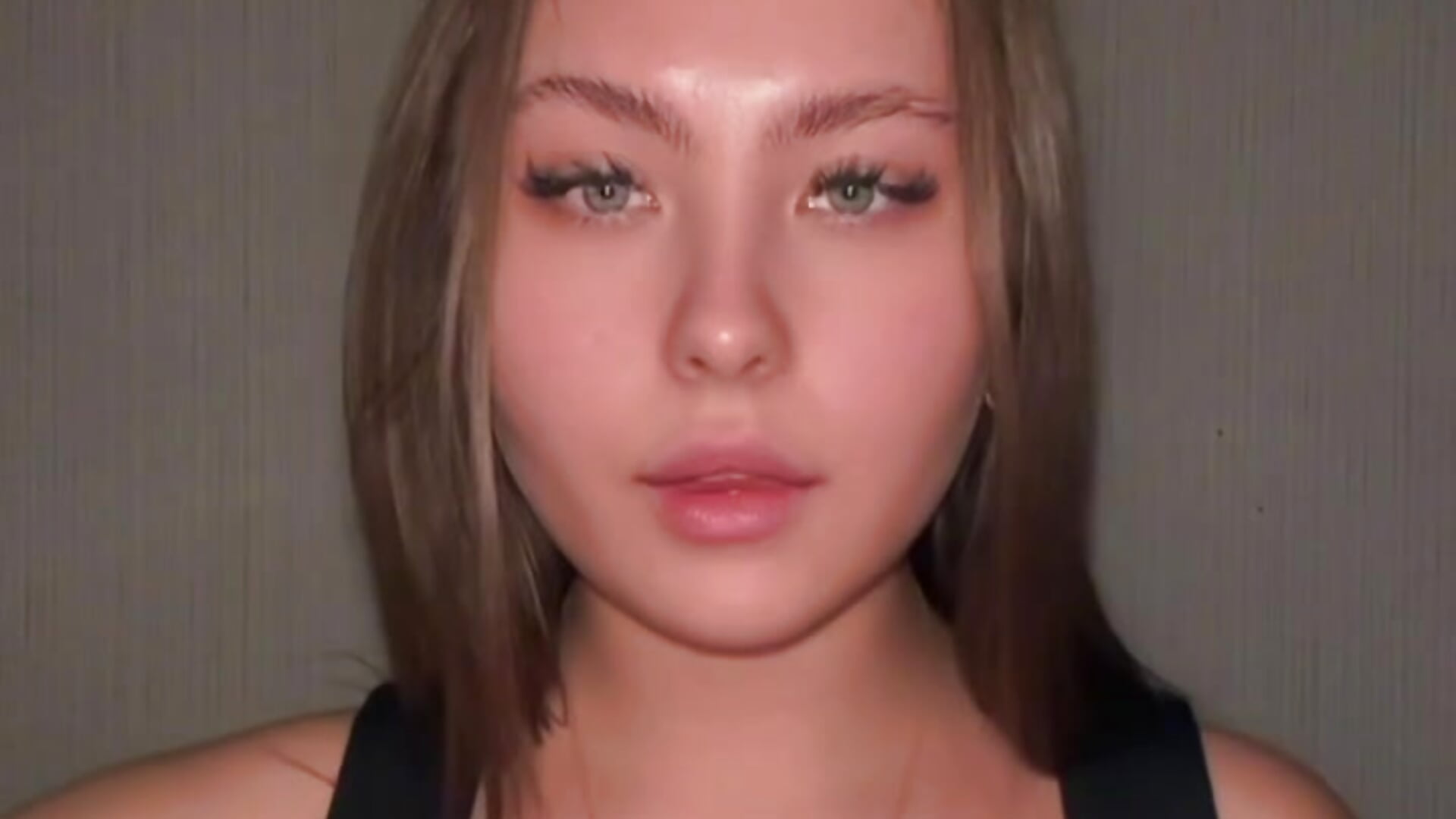 My valentine for you I💌 - فيديو من AmeliaAmerlin موديل الكام