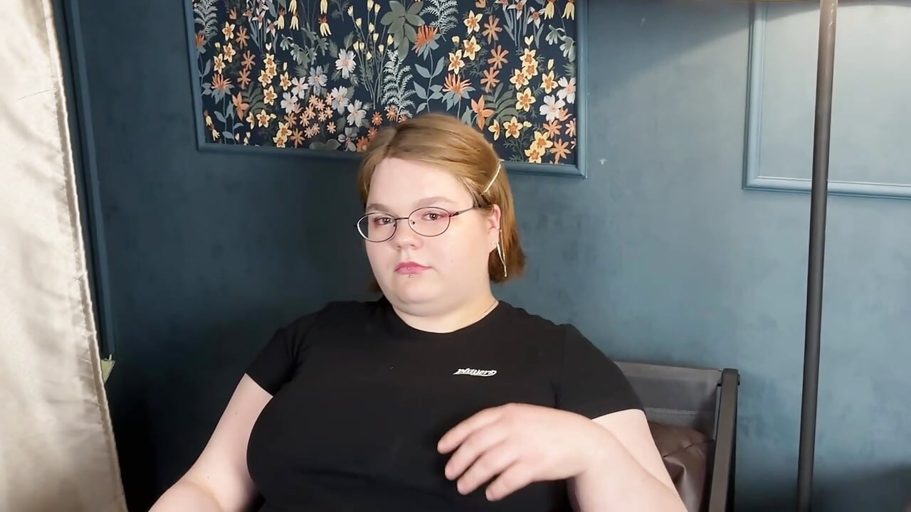 fooling around - วิดีโอโดย MaryFloree โมเดลแคม