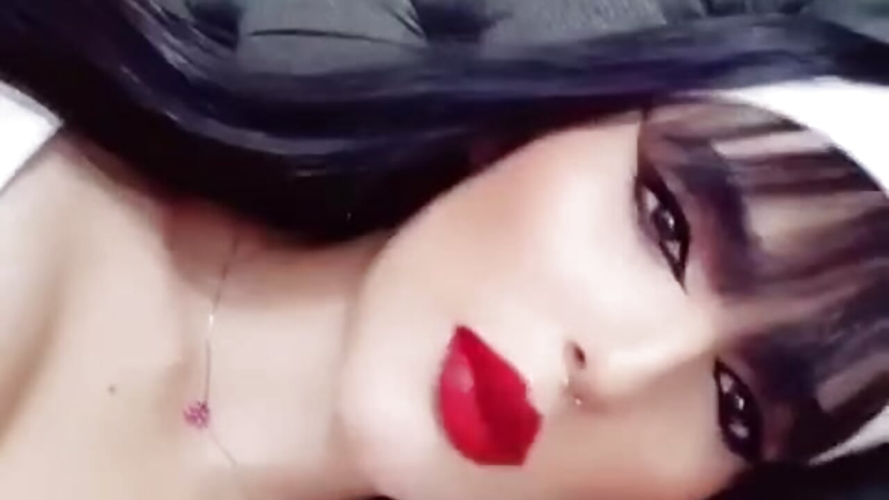 Kisses - відео від вебкаммоделі abbyyevanss