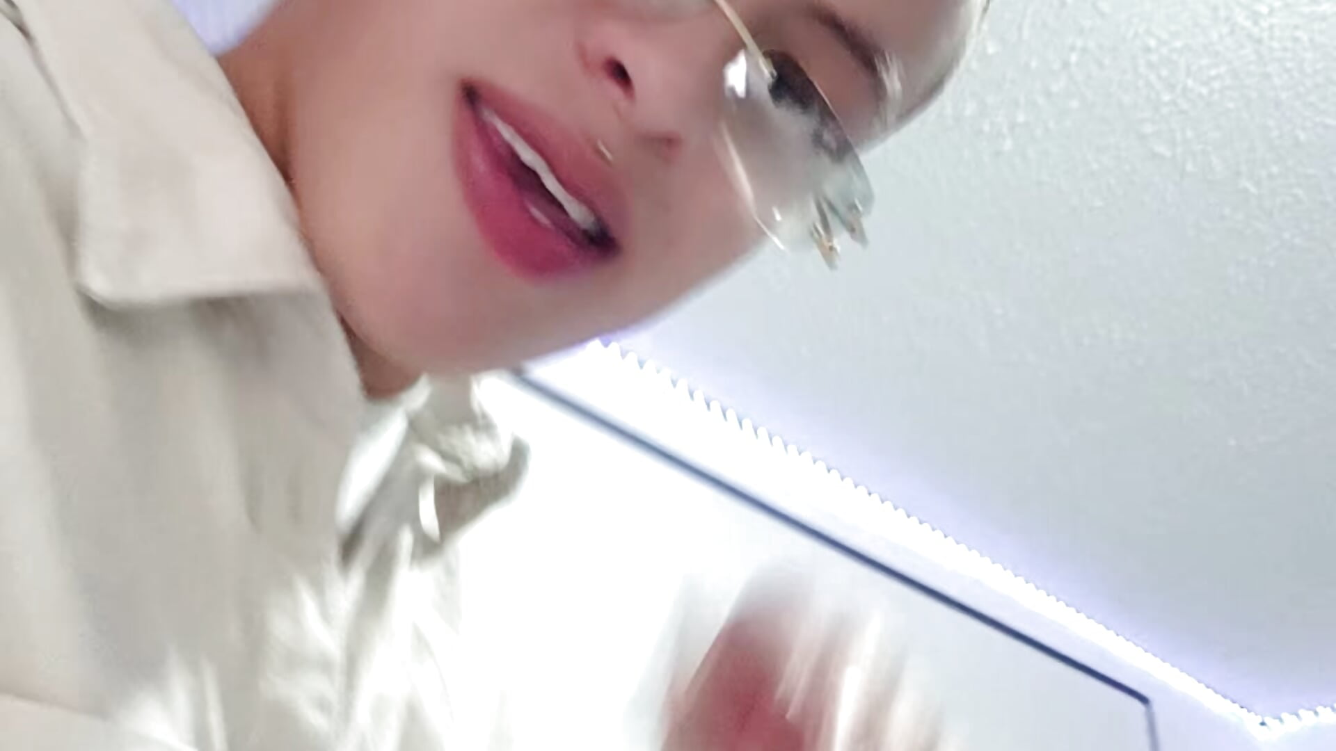 2026-01-31-172547698 – video modela na kameri lhians