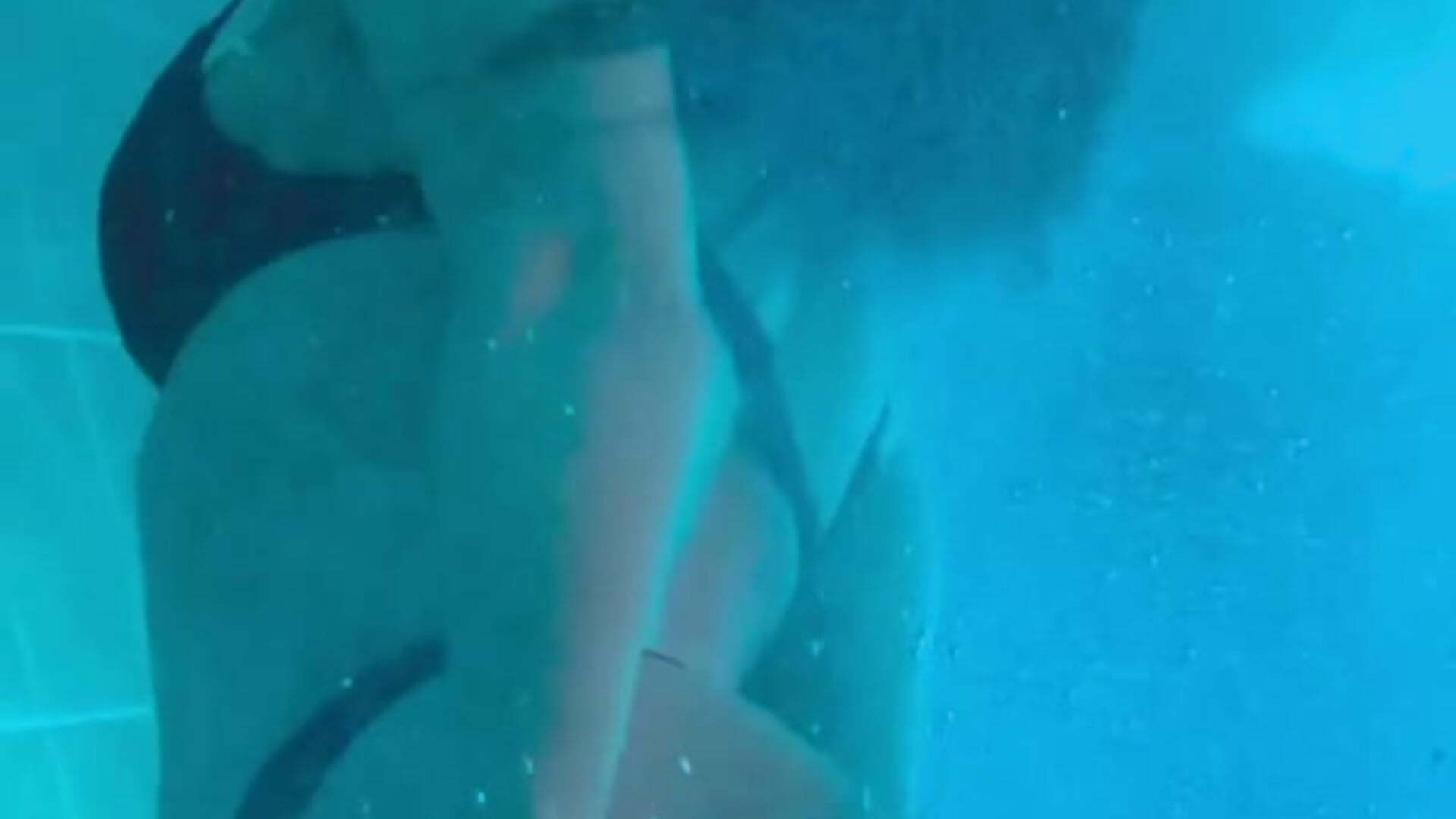 Me under water - βίντεο μοντέλου Anna__Desire