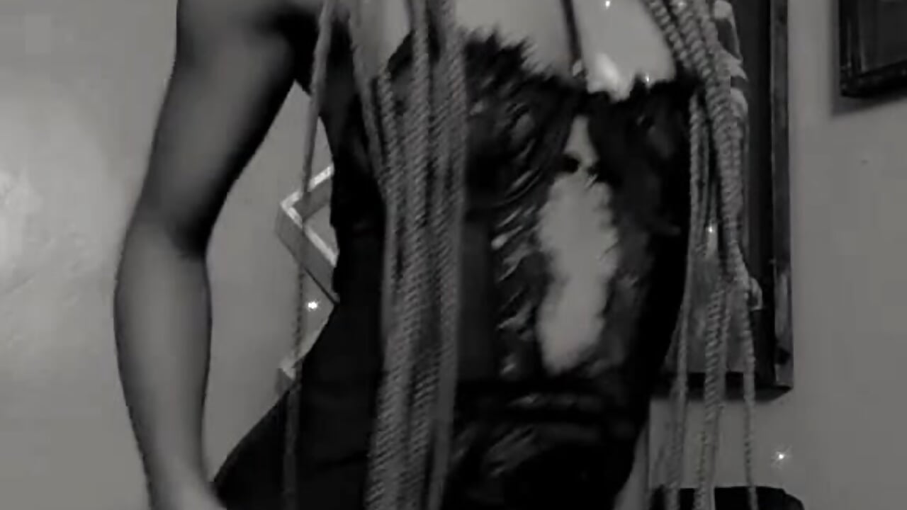 2026-03-04-182243580 - clip cu petitelavishey model videochat