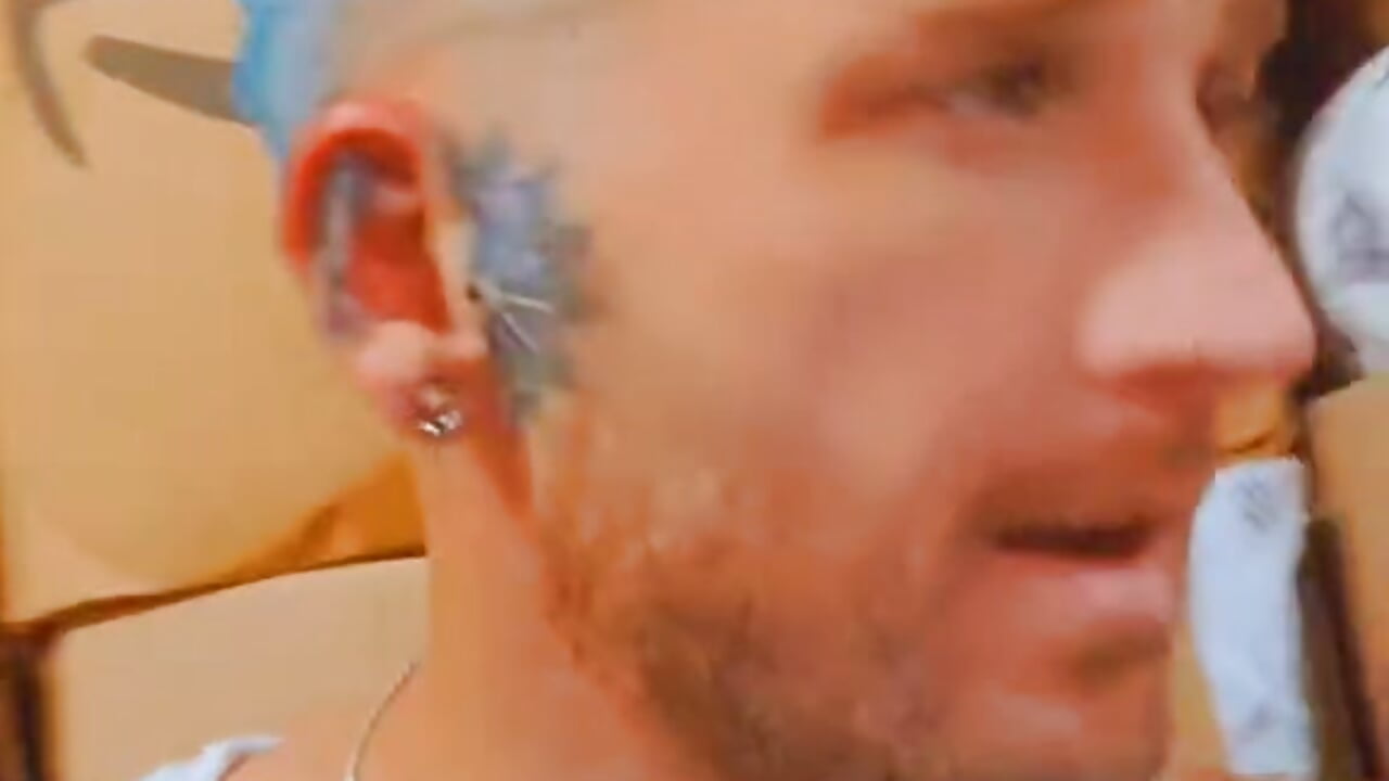 Rock On - video by F_D_R_ cam model