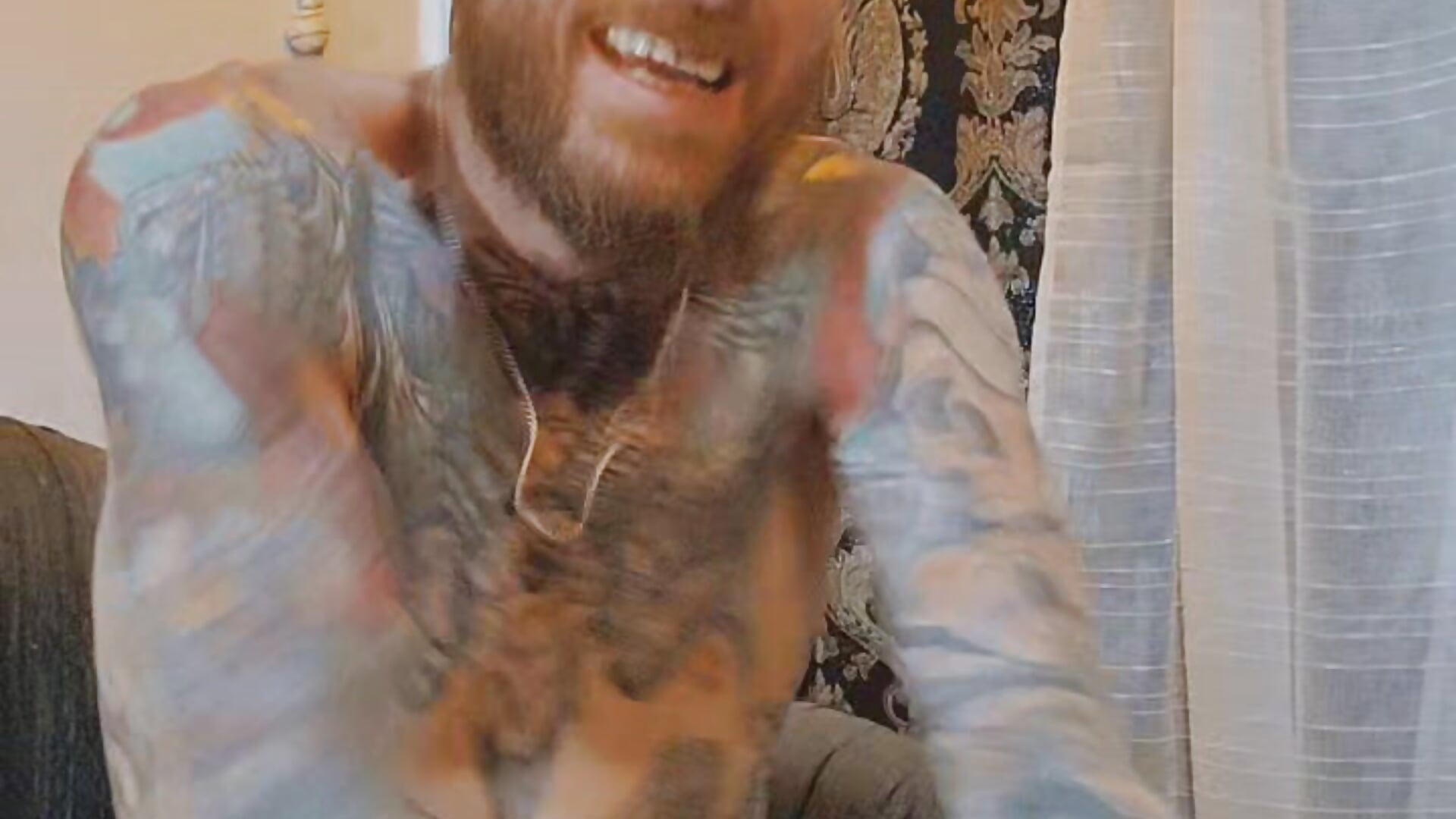 GOODfun – video af FrankieDRay cam-model