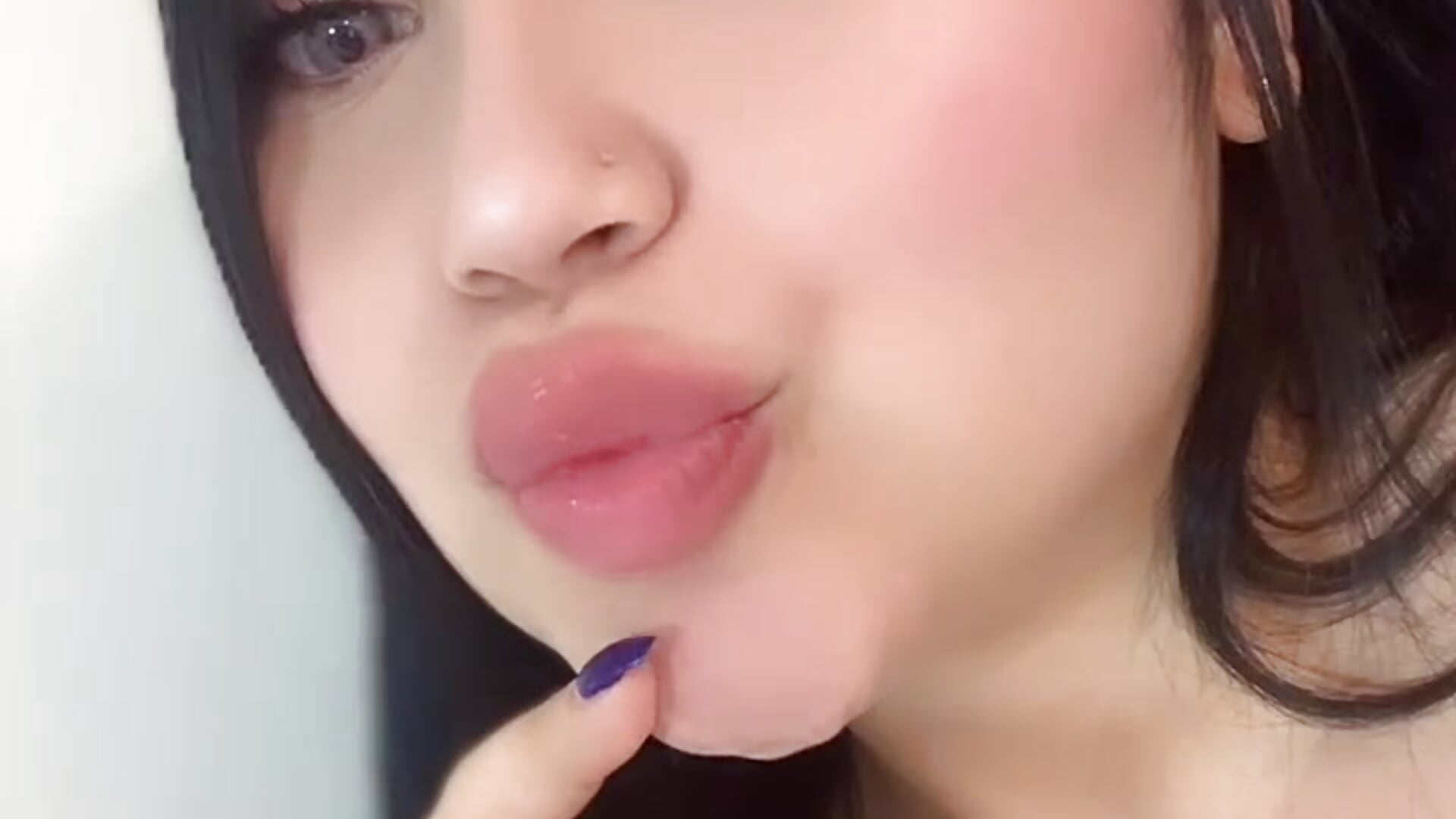 kiss – video af amaraa_1 cam-model