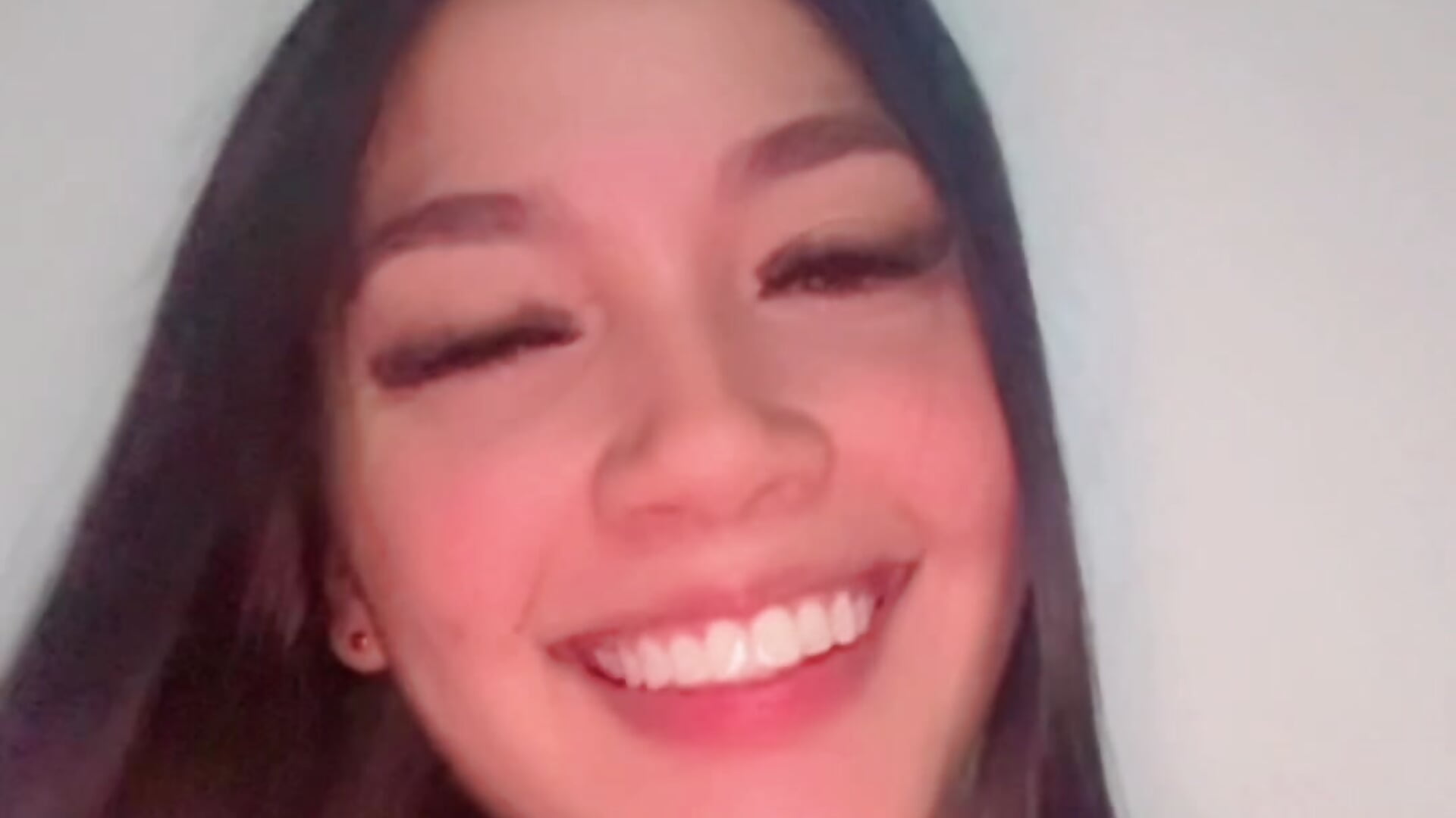 Could it be that I'm actually crazy? 🤣😮‍💨 – video af Roxanna_0 cam-model