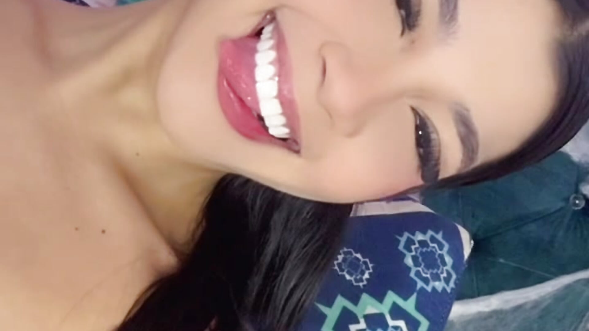 ✨✨✨