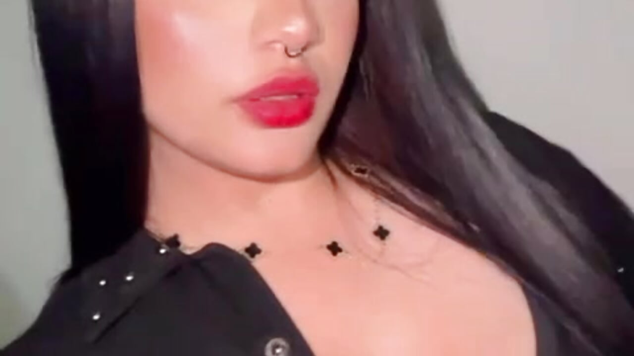 WhatsApp Video 2026-02-03 at 6,52,09 PM - відео від вебкаммоделі zoe_nyx