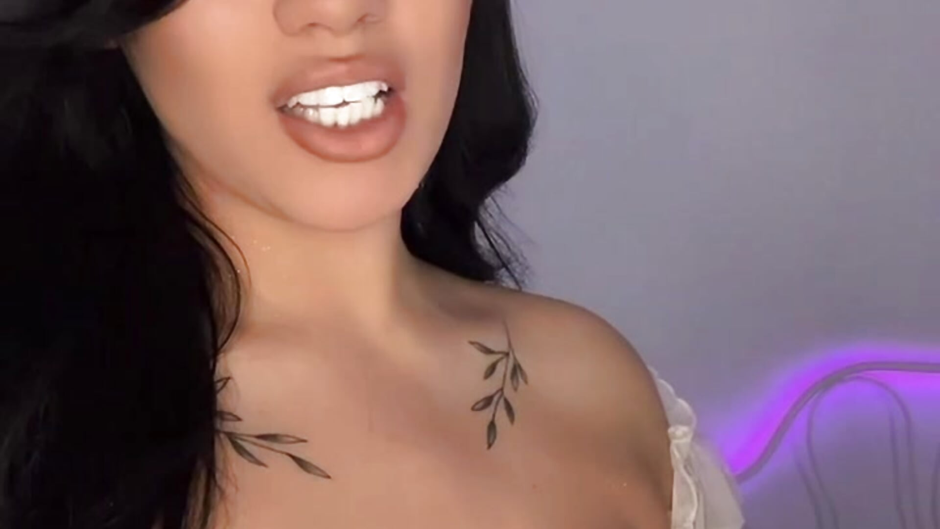 1bb96c0af9e14dc4950fdf8847f23101 - video by KatherineSwan cam model