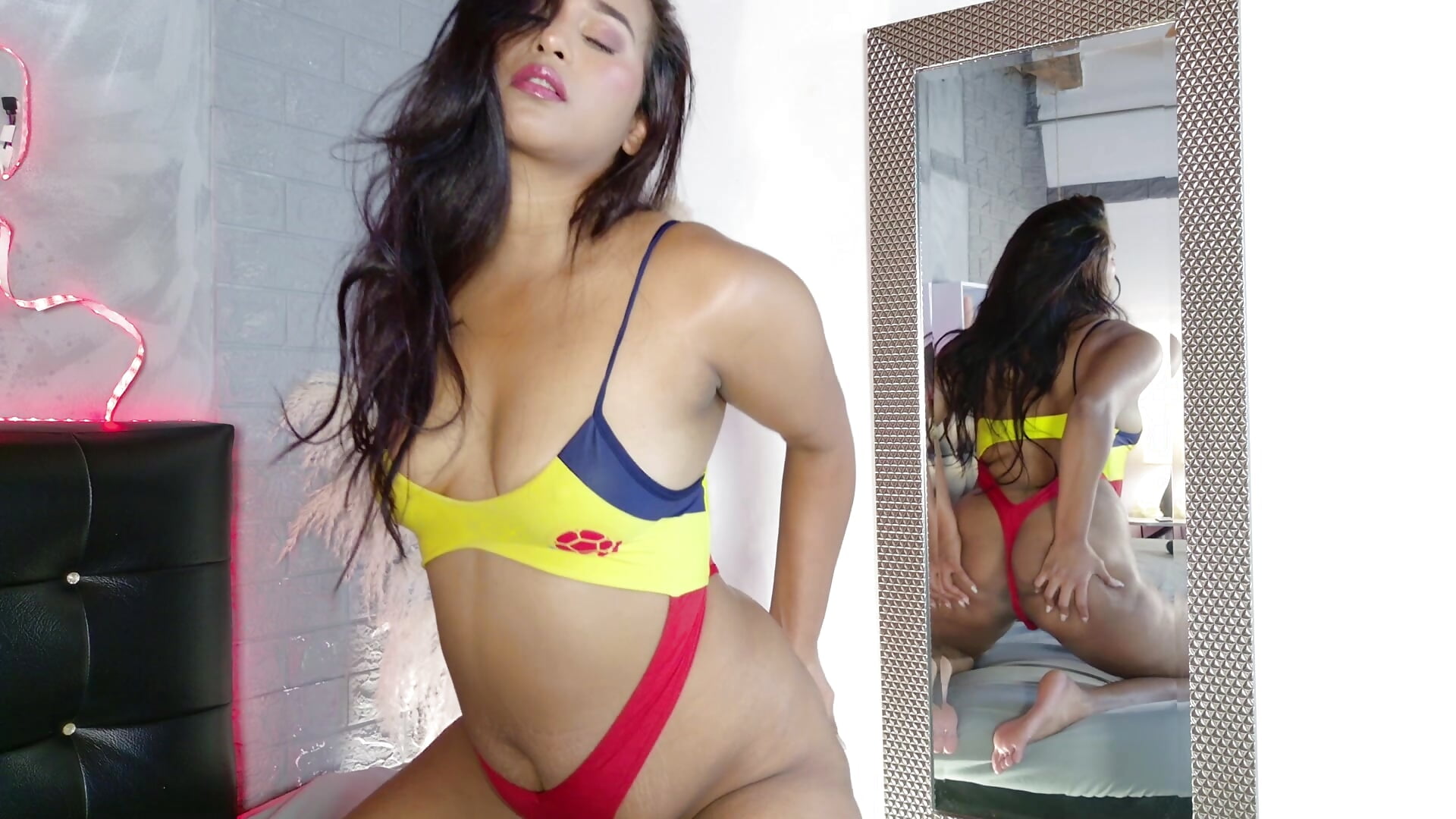 You should be here with me, make me yours 😈🥵❤️‍🔥 – video af Lia_James_ cam-model