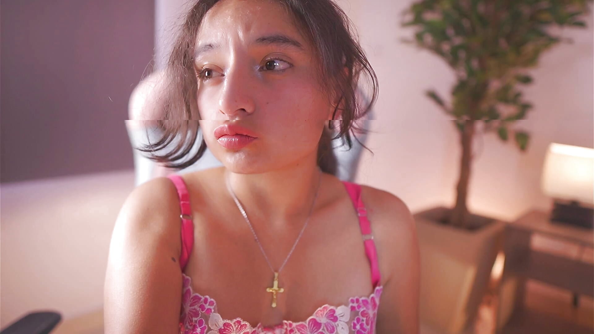 2026-02-04 15-21-36 - clip cu _emily_jonexs model videochat