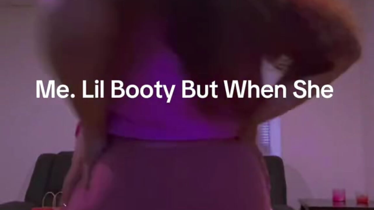 v15044gf0000clk048fog65gp7gsooq0 - відео від вебкаммоделі neekybonita