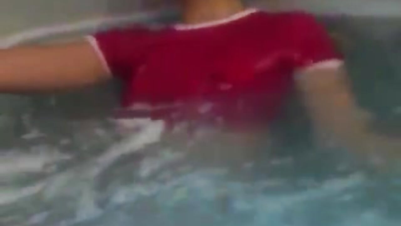 Jacuzzi 🛀 - Vídeo de scarleth_fg, modelo de vídeos