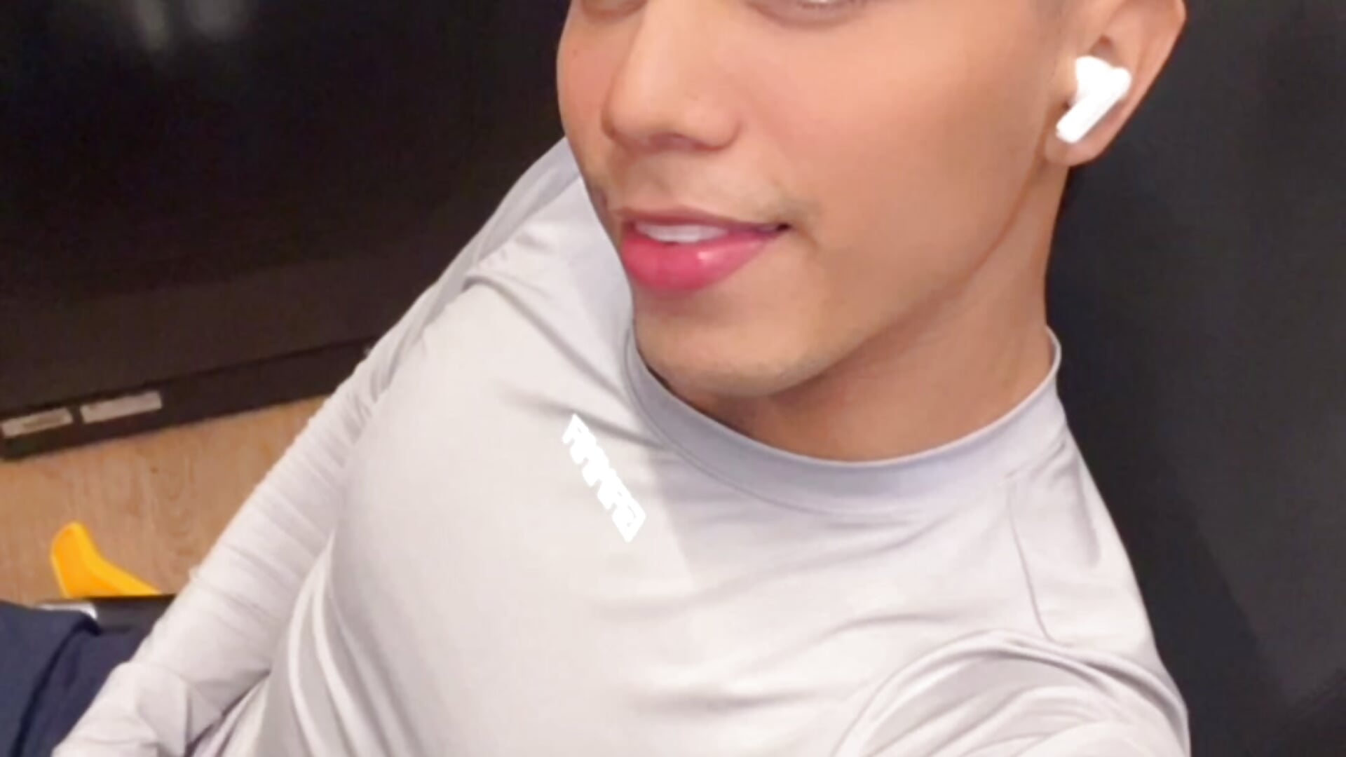 🫦 - video by Gael_Velaryx cam model