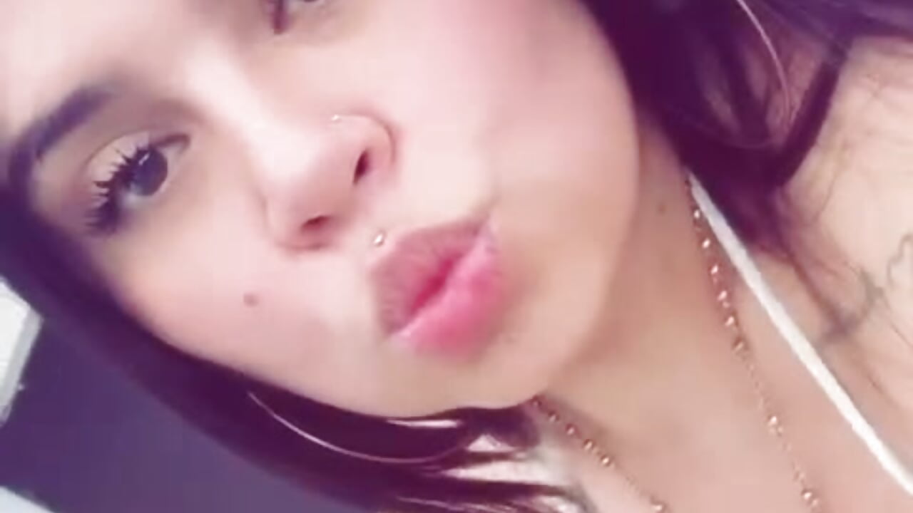 Kiss for you 💋🍓 - Thalia_xx adlı kamera modelinin videosu